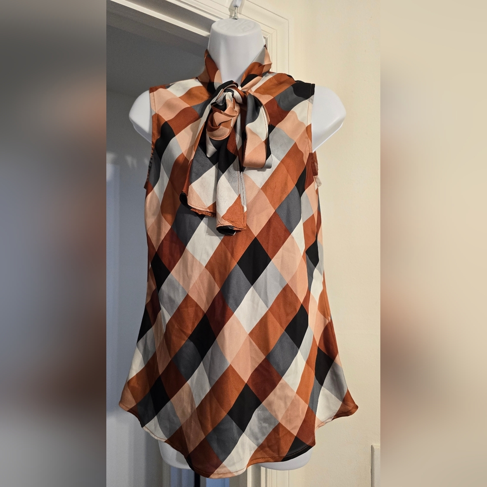 Nine West geometric Sleeveless Top - Orange, Black, White - Size Medium - Picture 3 of 4